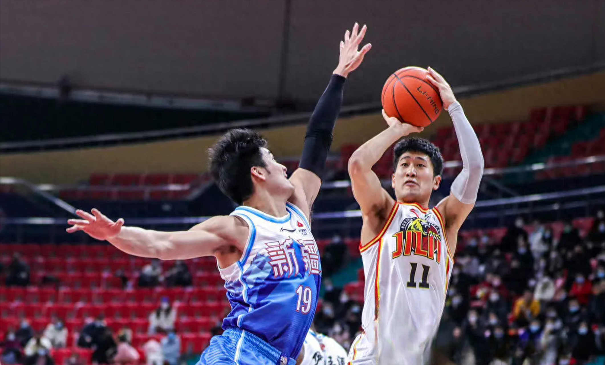 包含新疆男篮实现全面压制四川队,完成胜利,全场震撼的词条 包含新疆男篮实现全面压制四川队,完成胜利,全场震撼的词条
