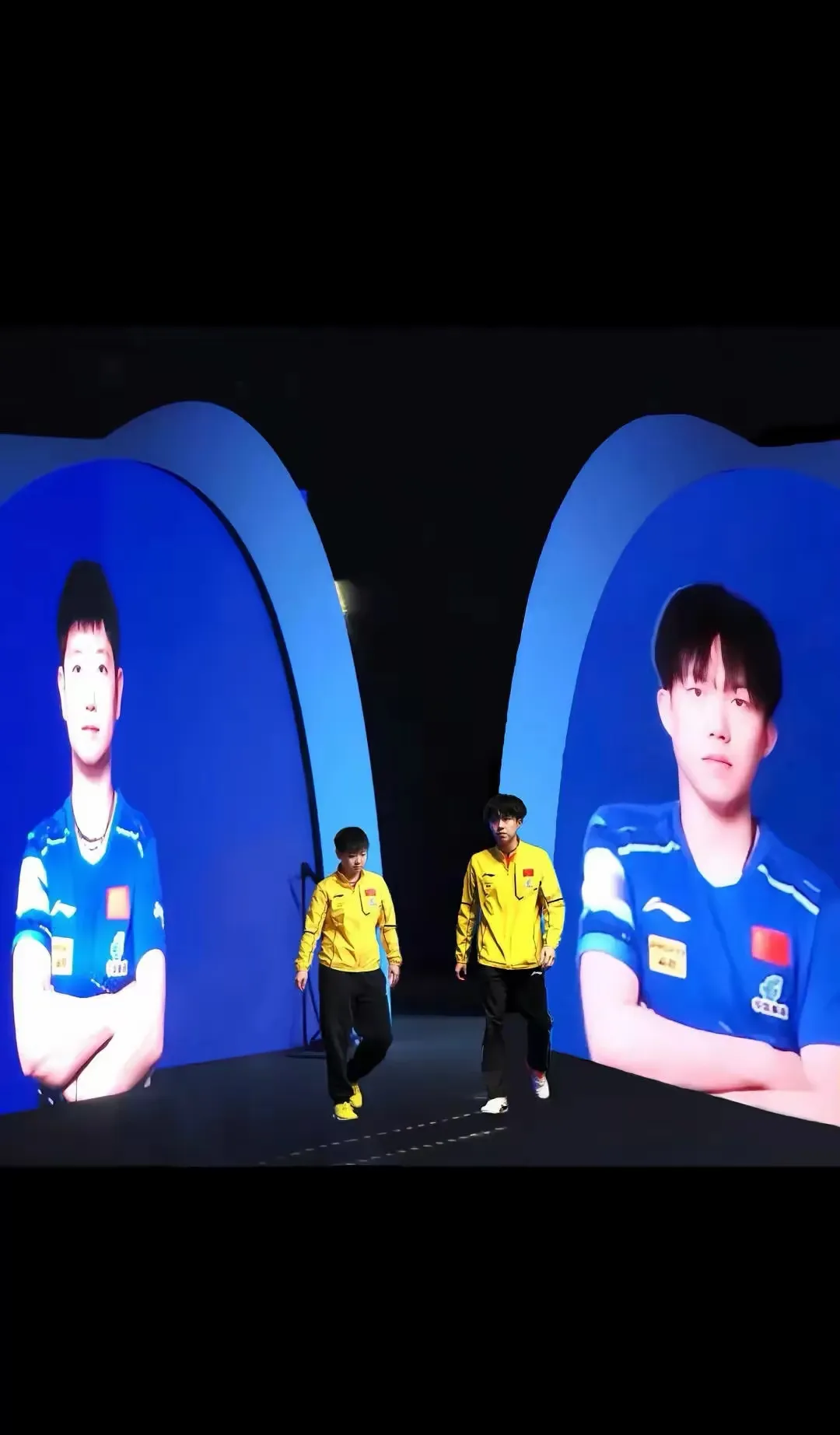 亚洲大陆杯赛中两支球队将争夺胜利，战绩斐然