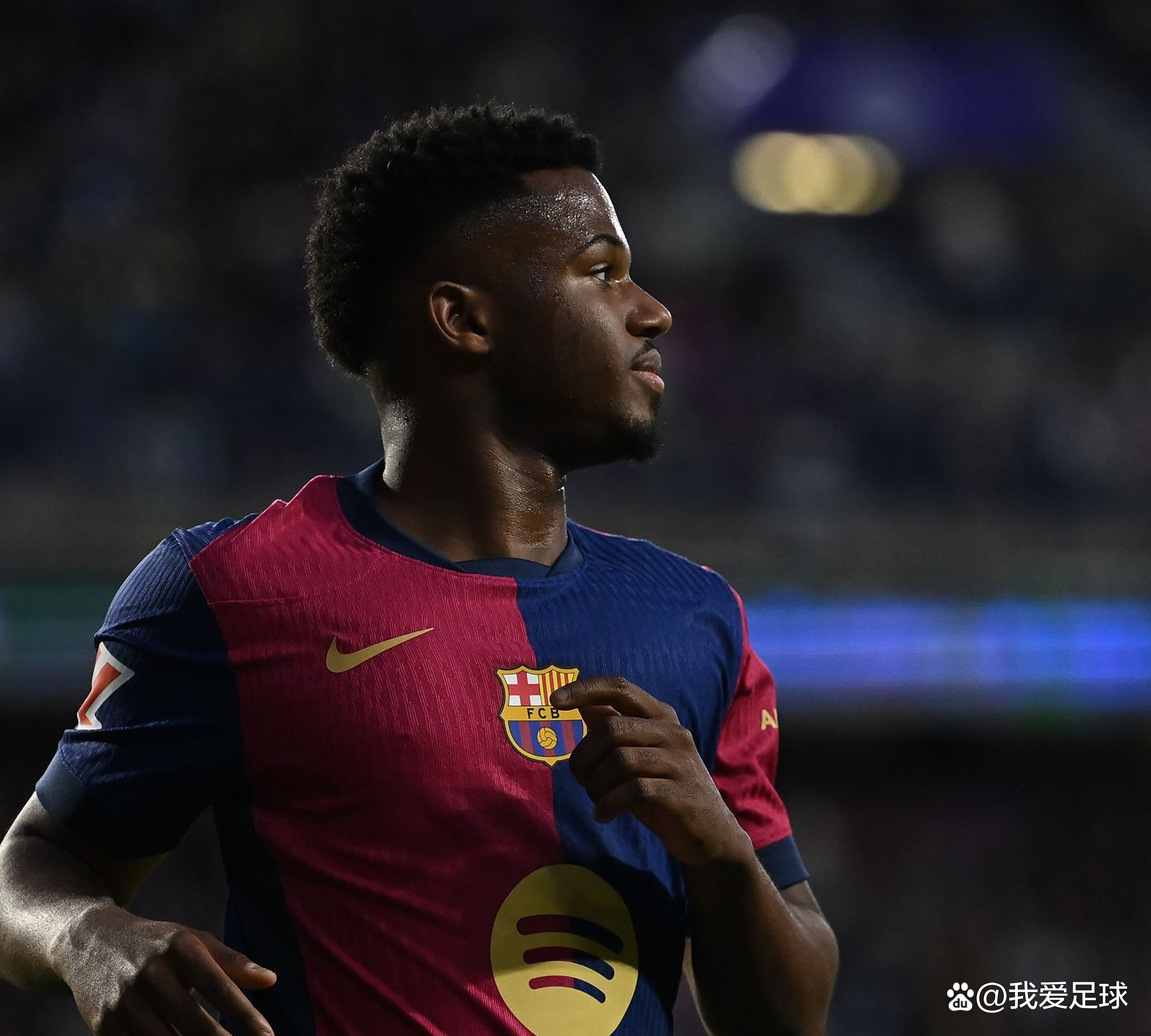 关于格拉纳达连战皇马巴萨双核心，球队客场进步明显，表现亮眼的信息