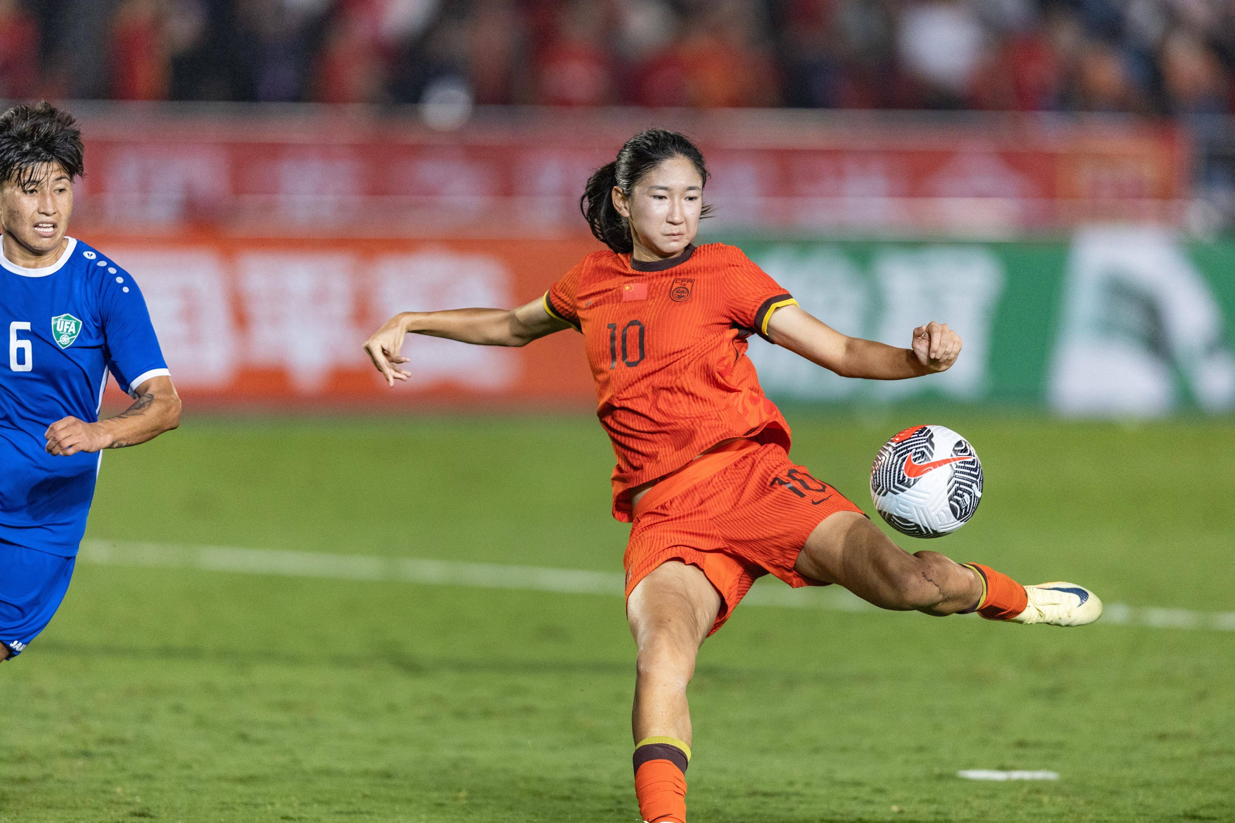 包含精准训练，女足备战达成突破，振奋人心的词条