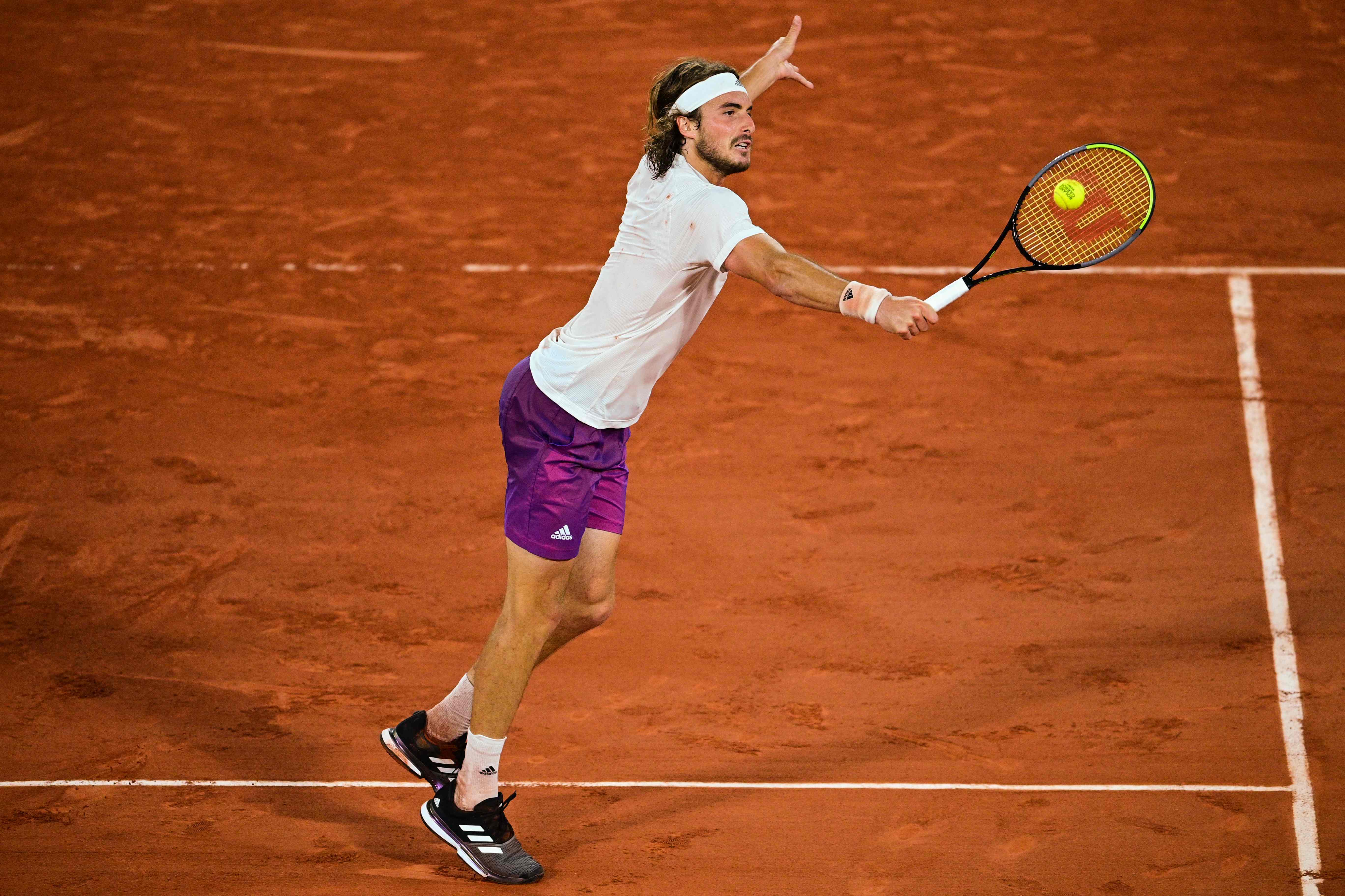 包含ATP总决赛轻取温网，西西帕斯统治全场的词条