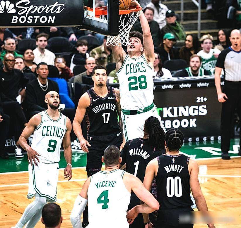 新疆队翻盘篮网，武切维奇统治全场